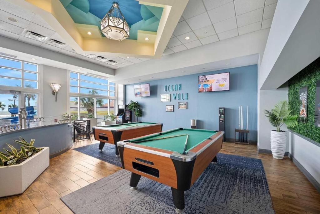 2 Bedroom Direct Oceanfront Wyndham Ocean Walk Daytona Beach 2226-0 Exterior photo