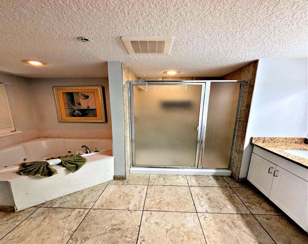 2 Bedroom Direct Oceanfront Wyndham Ocean Walk Daytona Beach 2226-0 Exterior photo
